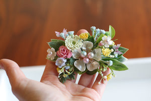 Floral hair clip - Rainbow pearl